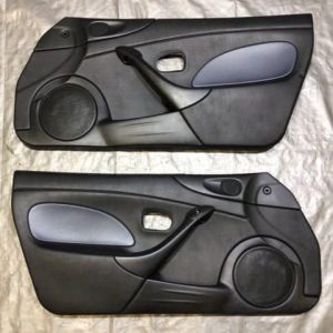 Door panel Fits 99-2000